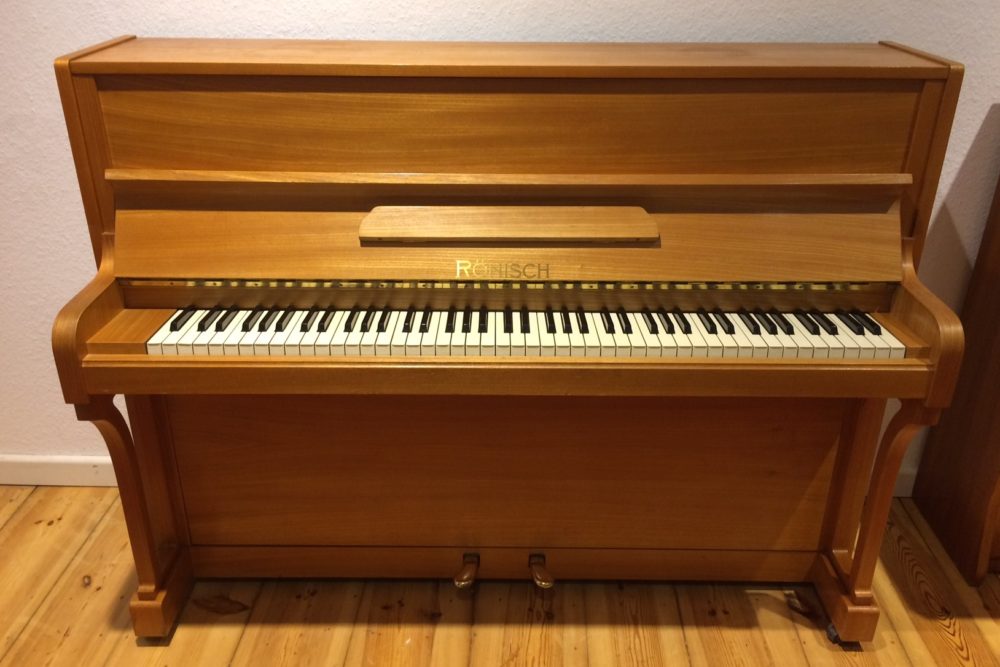 Rönisch Piano