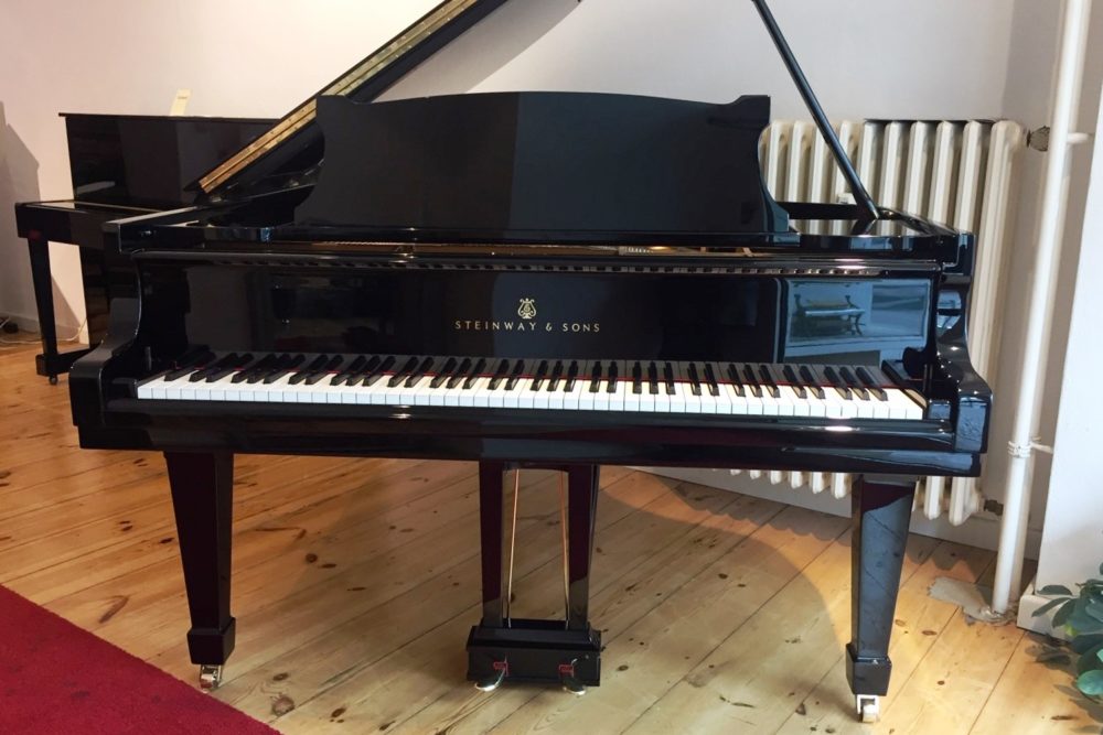 Steinway & Sons O Grand Piano