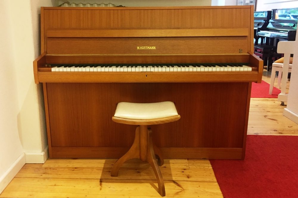 W. Hoffmann Piano