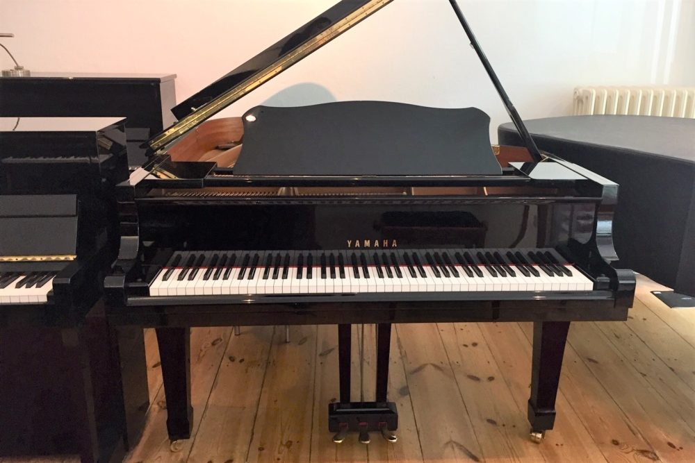 Yamaha-C2-Flügel