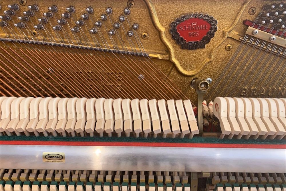 Schimmel-Klavier-Rennermechanik