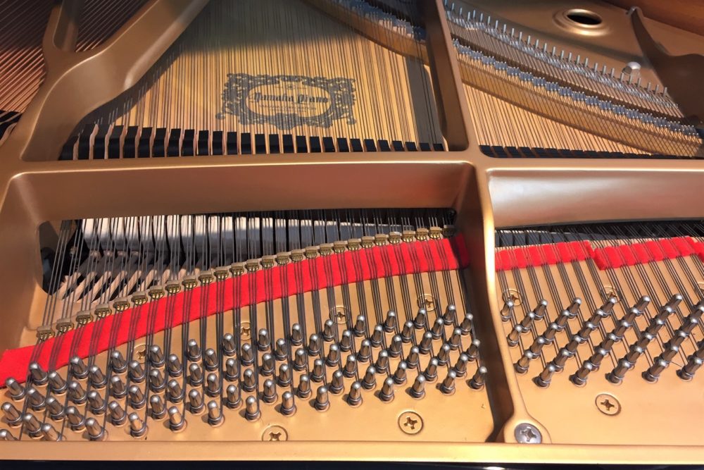 Yamaha-C6-Grand-piano