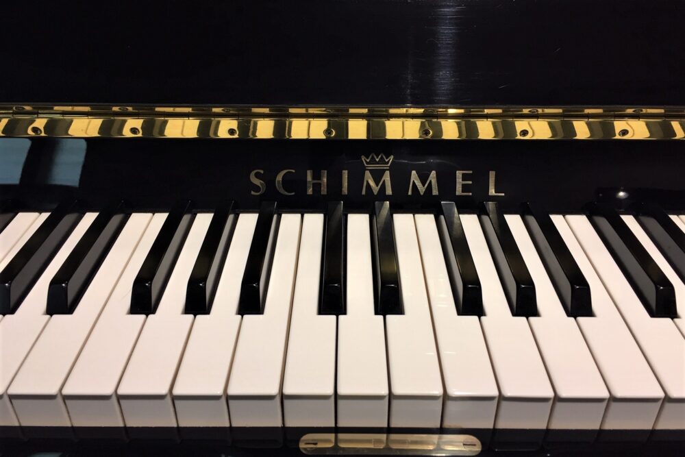 Schimmel-Klaviertasten