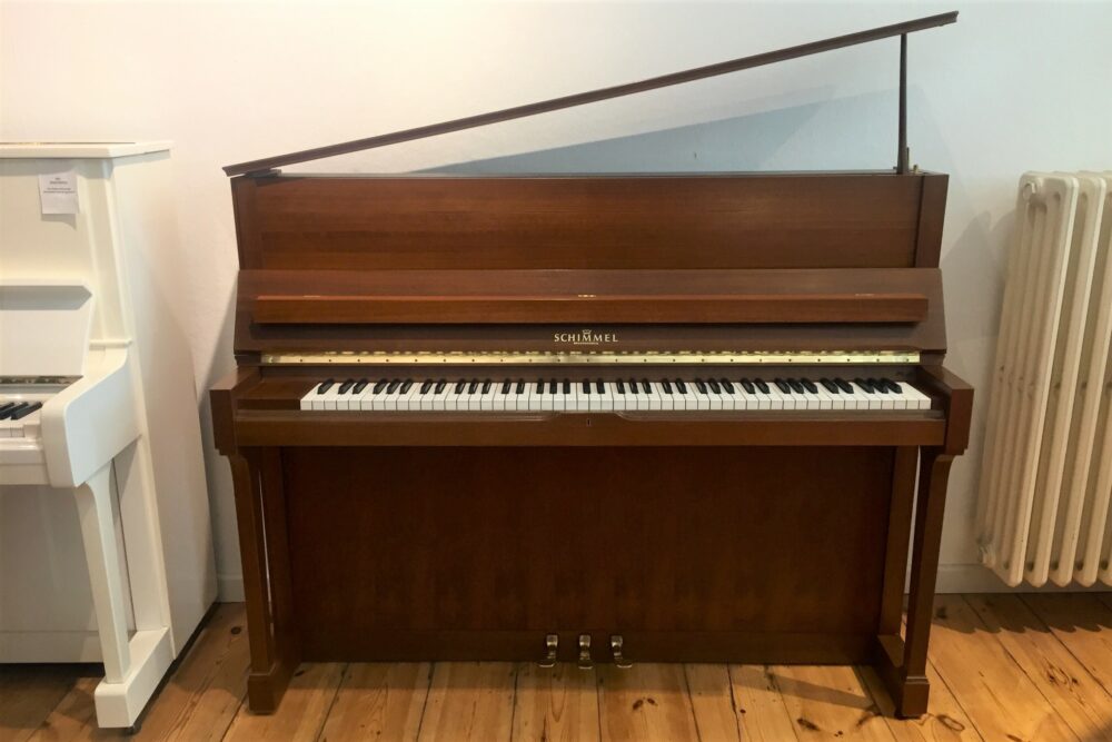 Schimmel-Klavier-Mod-118