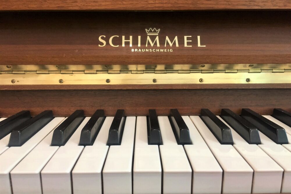 Schimmel-Klaviertastatur
