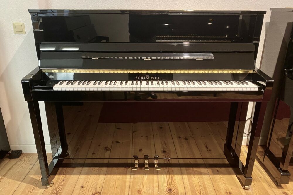Schimmel-Klavier-C121-Tradition