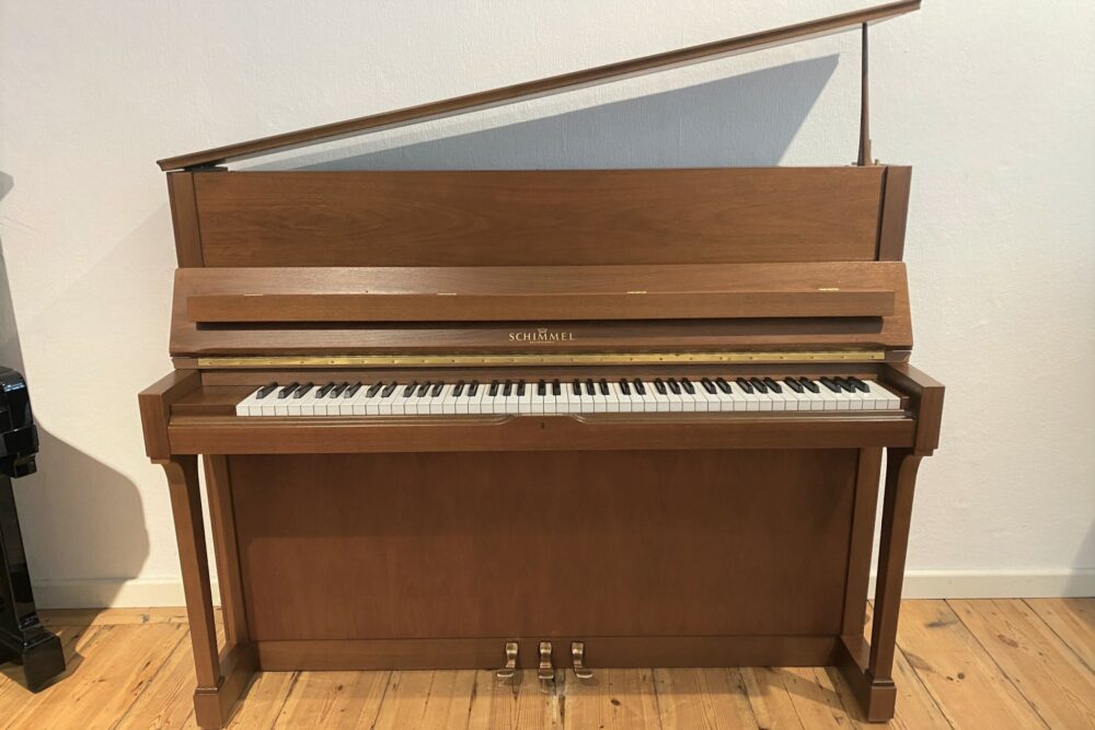 Schimmel-Klavier-Mod.-118T