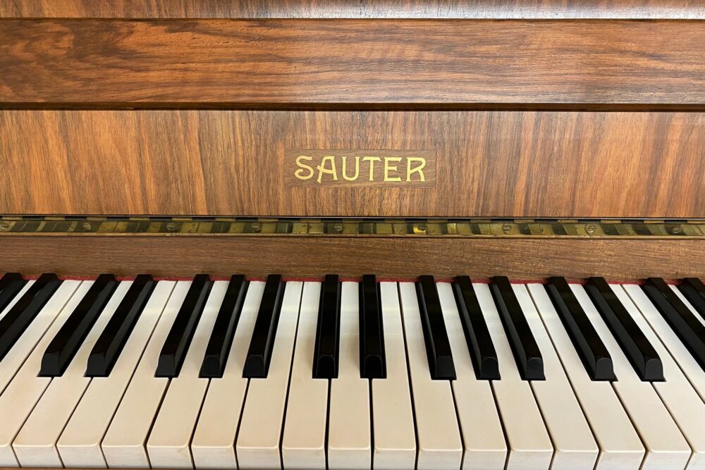 Sauter-Piano-108