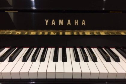 Gebrauchtes Yamaha Klavier B1 Tasten