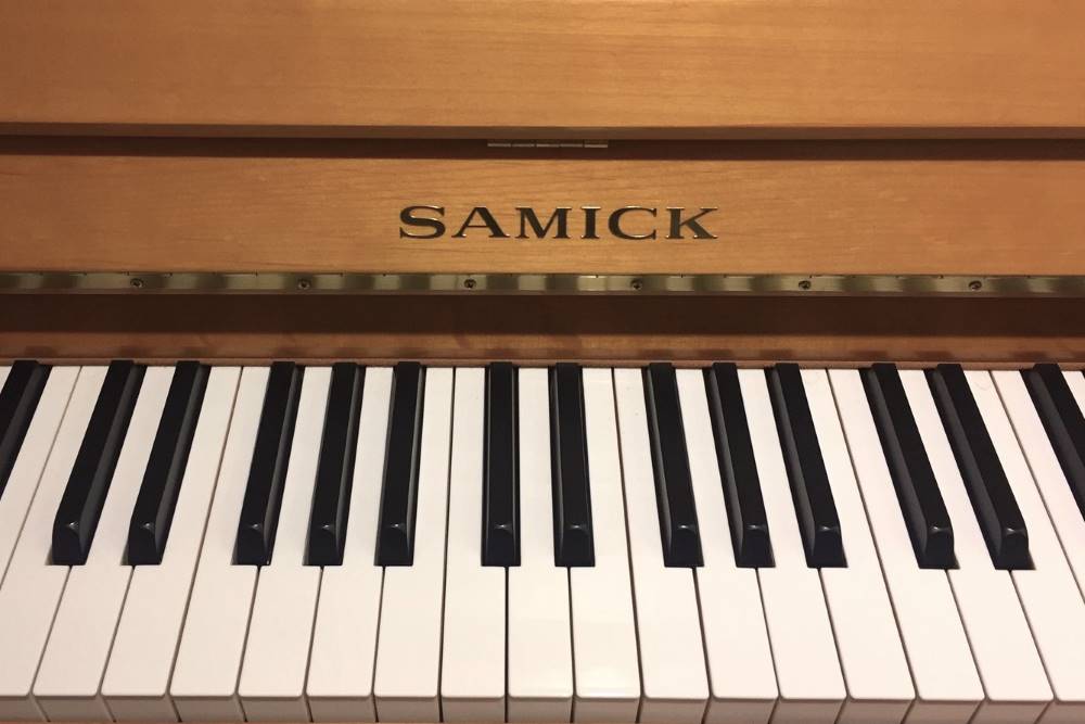 Samick-Klavier-Tastatur