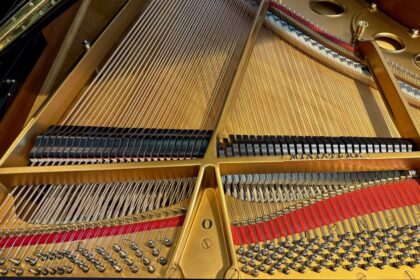 Gebrauchter Steinway Flügel O-180 innen