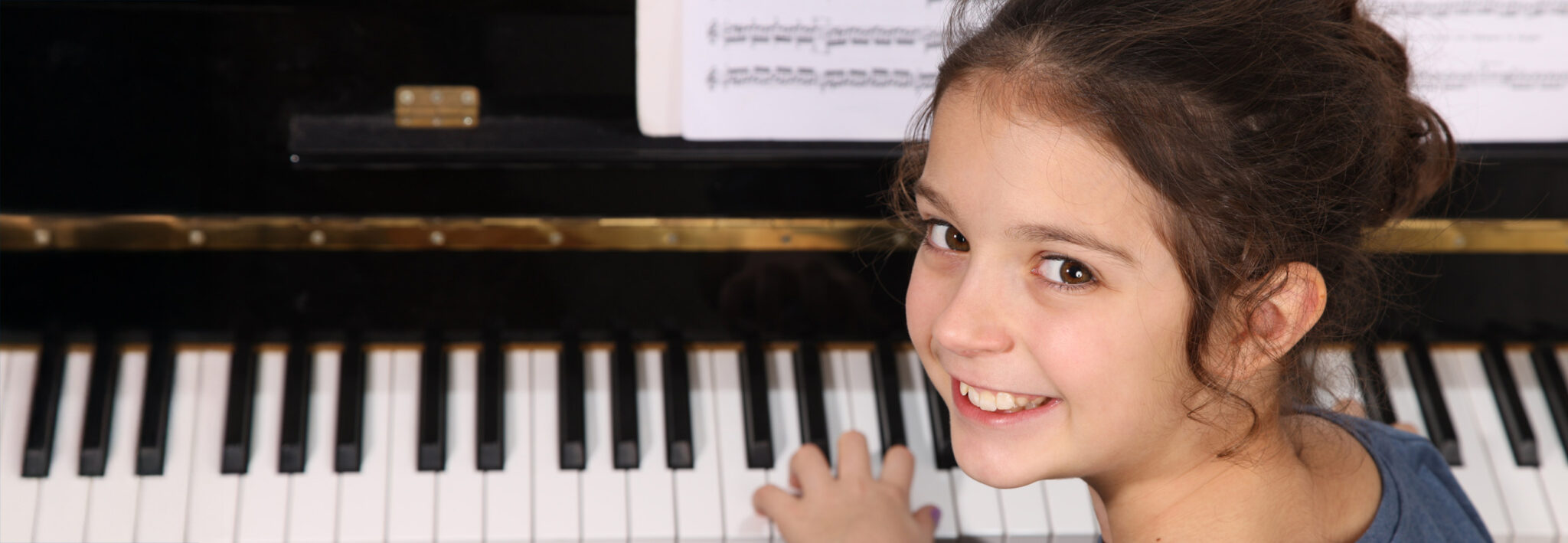 Klaviergeschaeft-Stieler-Klavier-Ankauf-2048x709