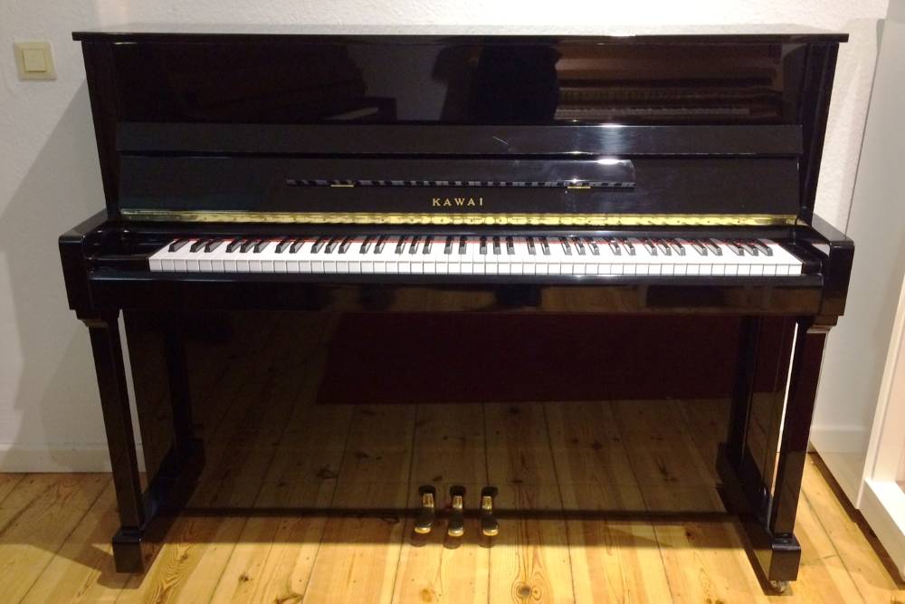 Kawai-Klavier-KX-15