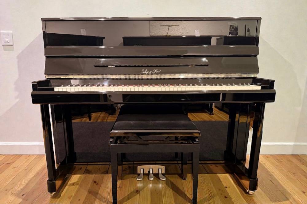 Klug & Sperl Klavier 120 R