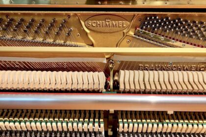 Schimmel Klaviermechanik, Renner