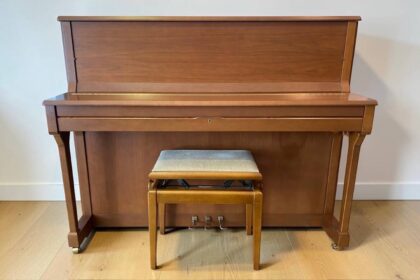 Schimmel Klavier gebraucht kaufen, 120 TE Nussbaum