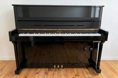 Silentklavier kaufen Berlin, Irmler UP-118M in Schwarz-Hochglanz