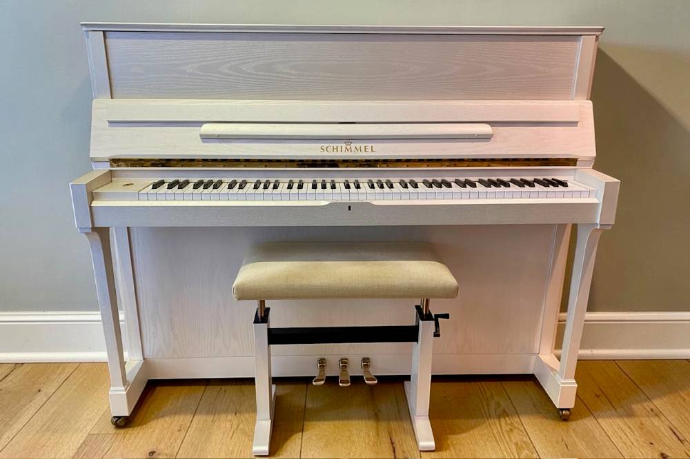 Klavier weiß kaufen, Schimmel C 121 T seidenmatt