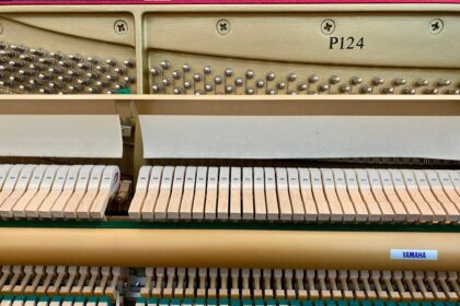Yamaha-Klavier-P124-gebraucht-Berlin-Mechanik