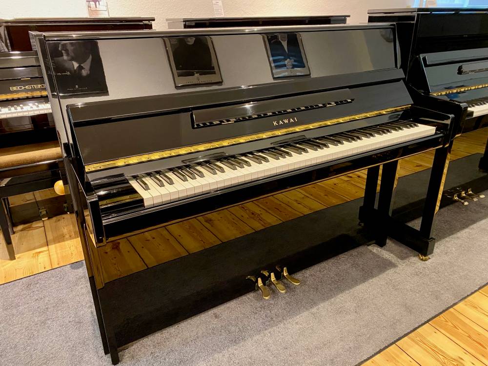 Kawai-Klavier-gebraucht-CE-11-Schwarz-Hochglanz